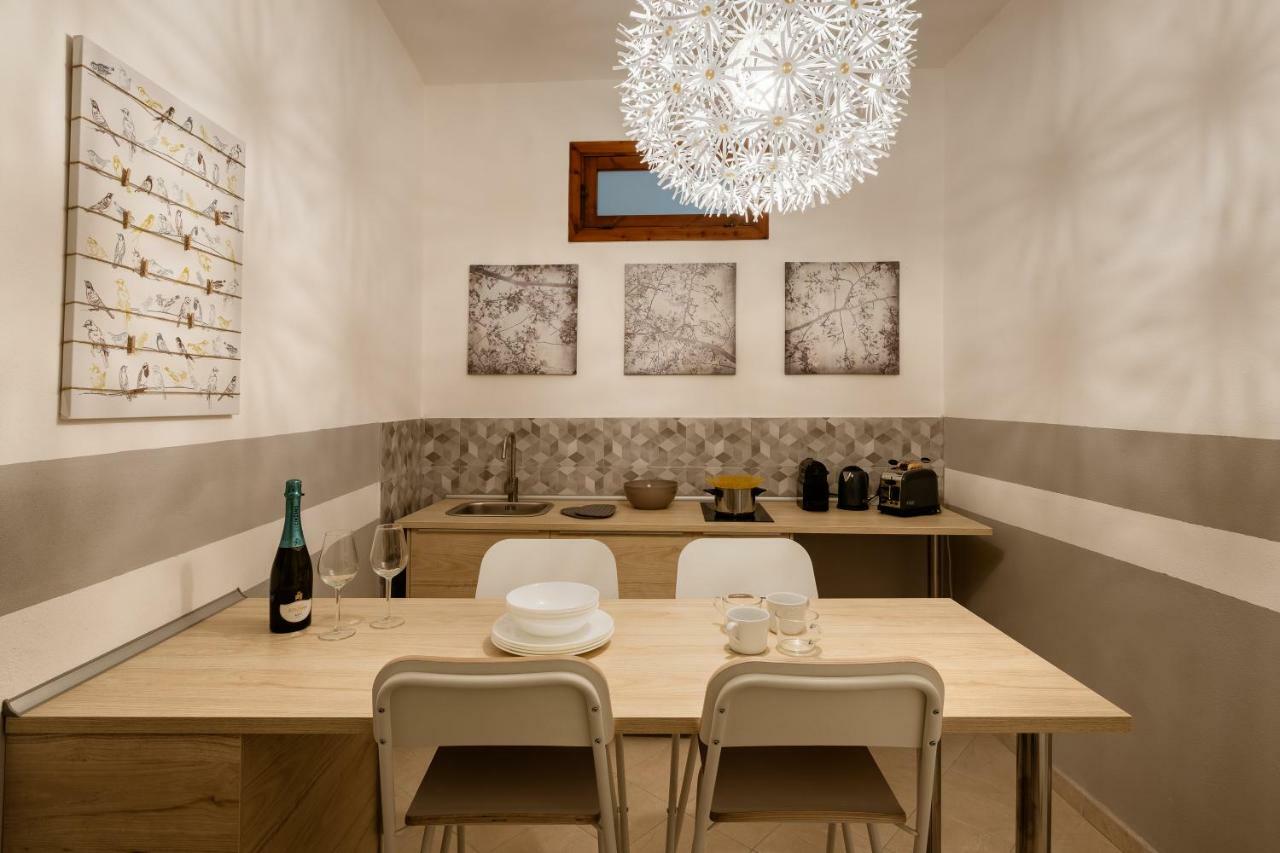 Stampace Apartments 卡利亚里 外观 照片